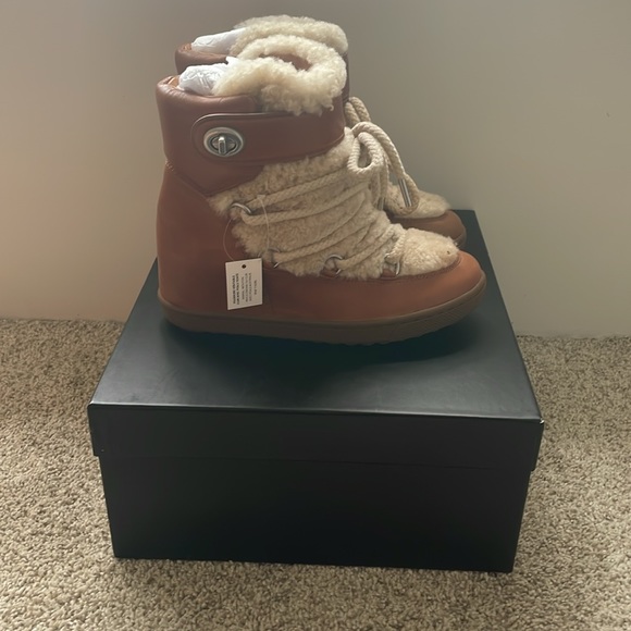 COACH Women’s Monroe shearling Boot size 7 - Picture 5 of 9